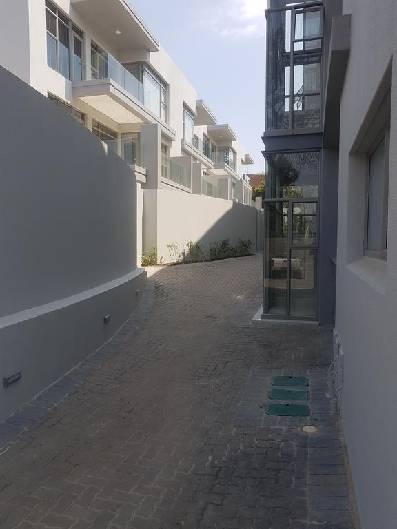 Daisy Place Johannesburg Esterno foto